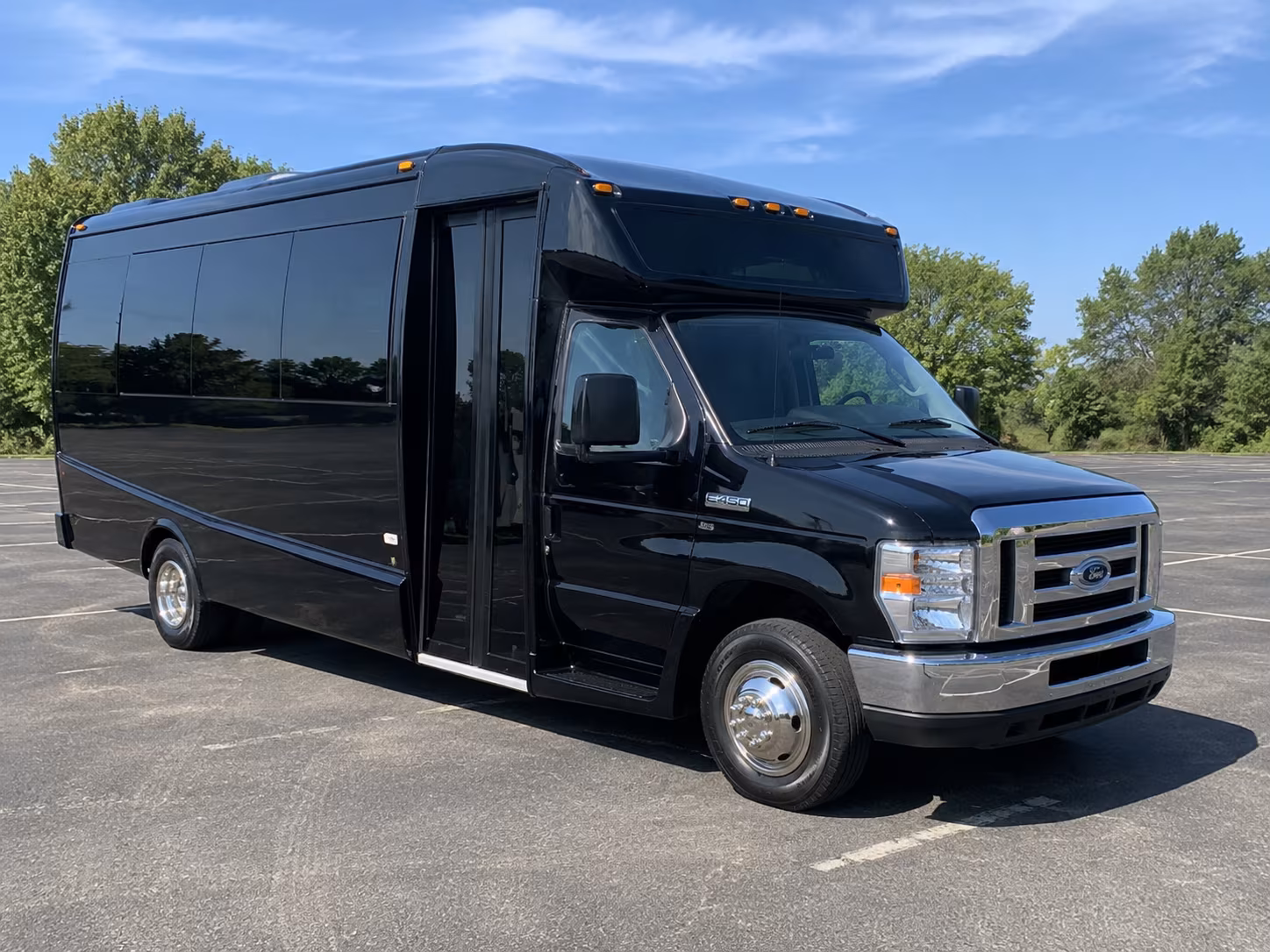 bristol private shuttles for wedding pickups and drop offs in bristol