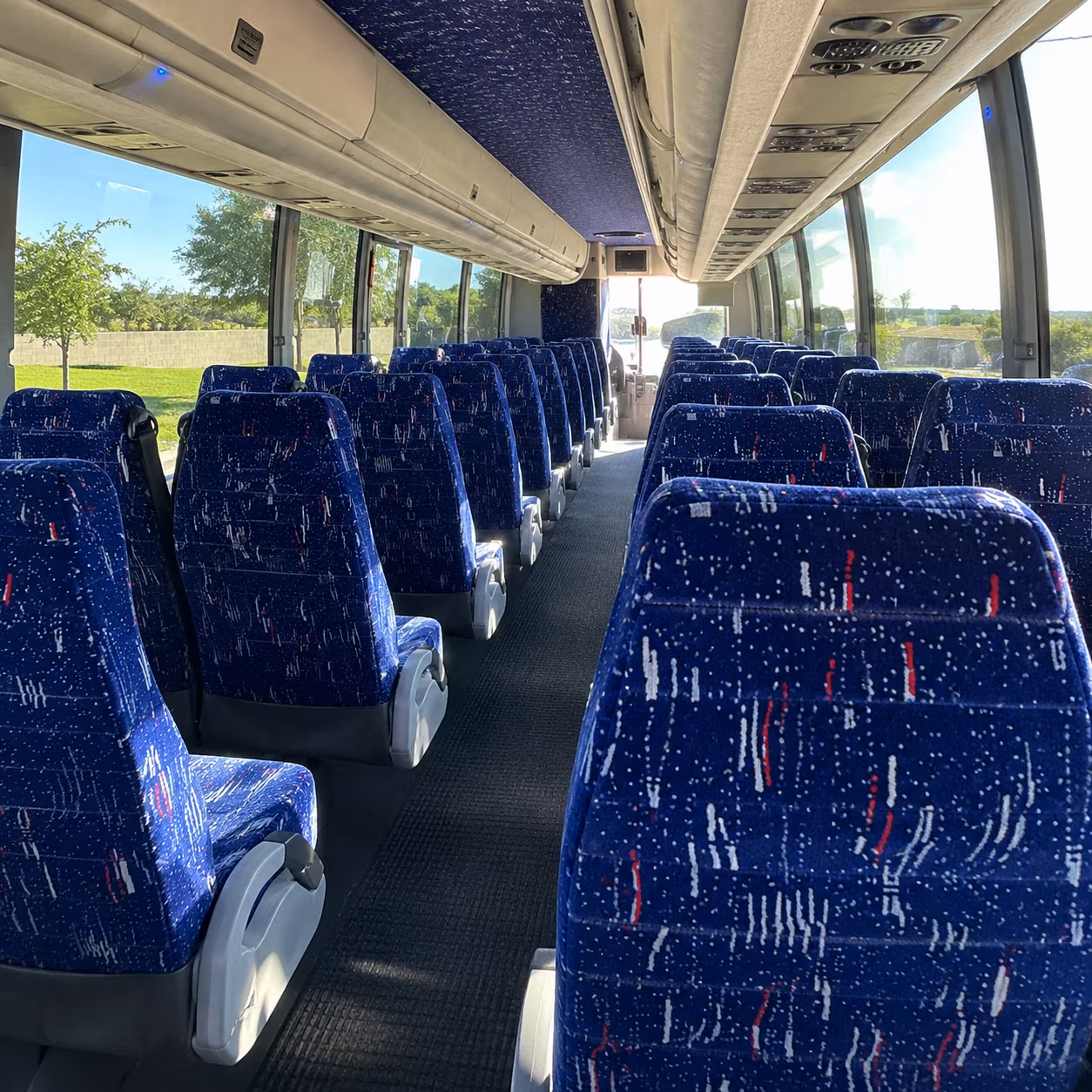 danbury corporate charter bus rentals in danbury