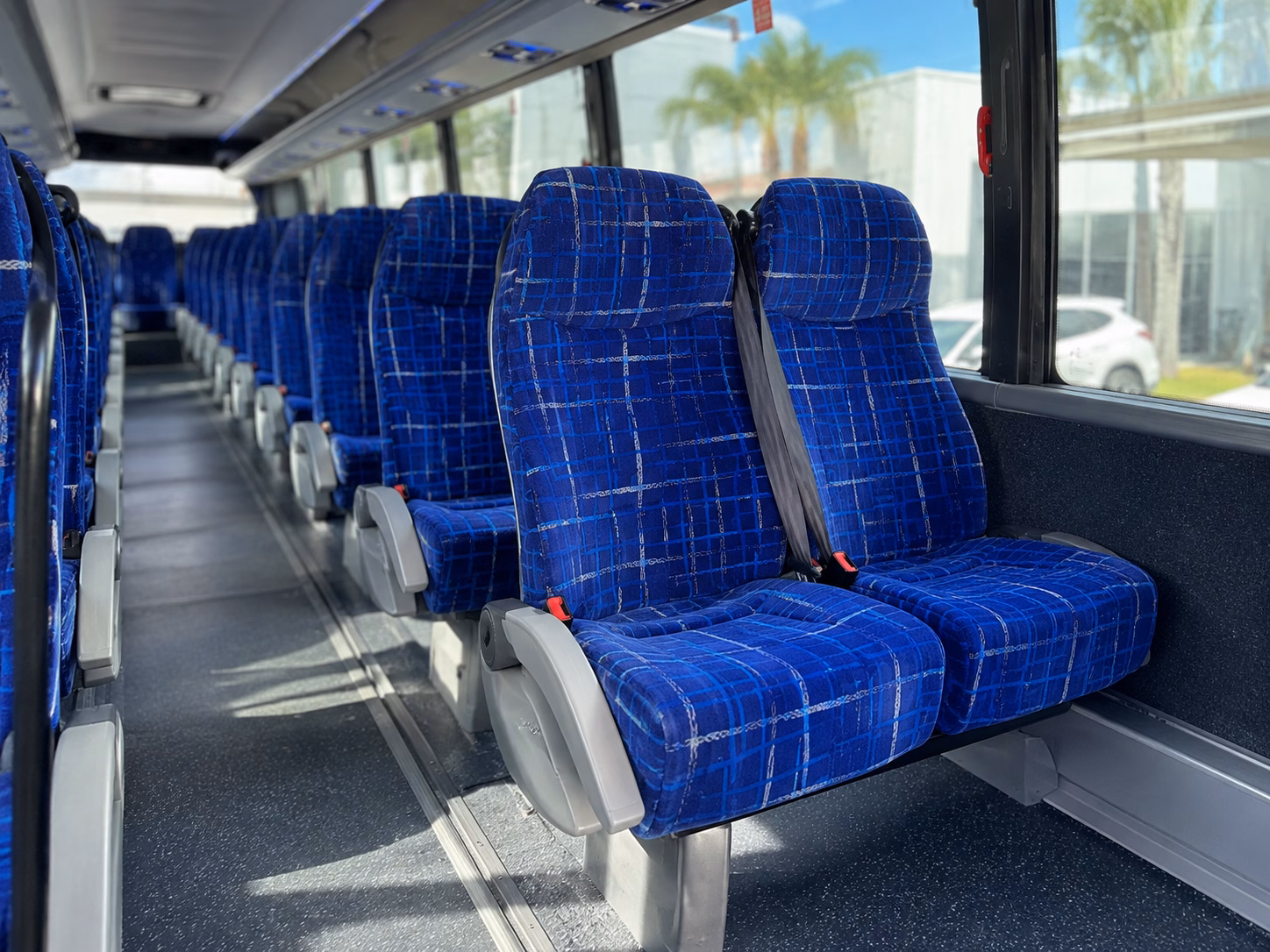 stamford private shuttles for stamford winery tour groups