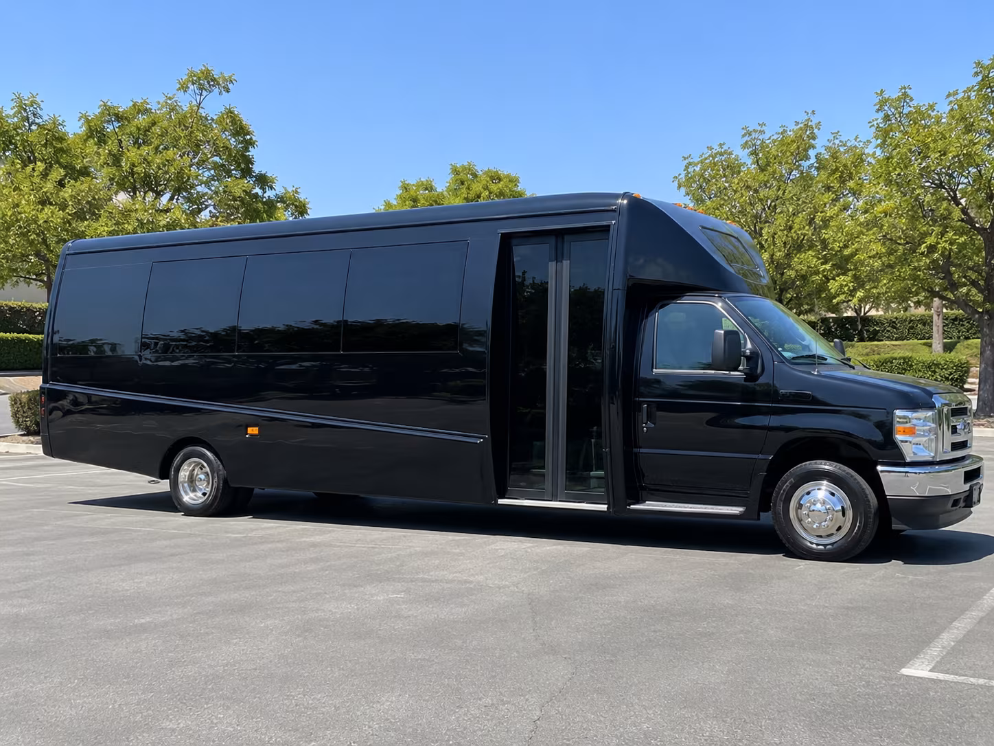 waterbury make prom night memorable with waterbury prom bus rentals