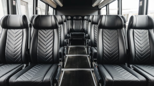 35 passenger minibus rental bridgeport